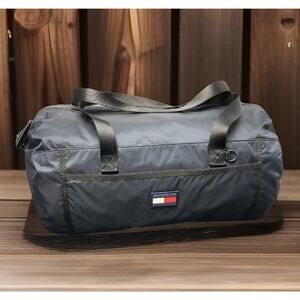 Tommy Hilfiger TH Logo Gym Travel Duffle Bag Black Navy Colorway NEW Fast Ship